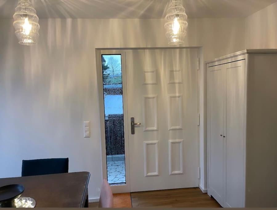Gemuetliche Wohnung Im Herzen Von Швебиш-Гмюнд Экстерьер фото